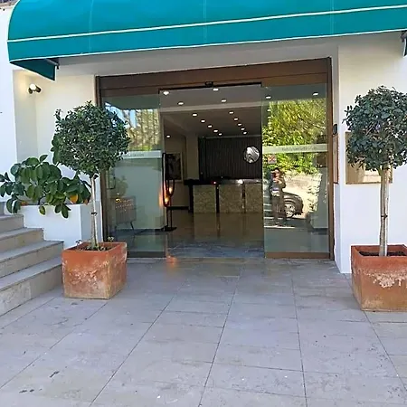 Hotel San Martin